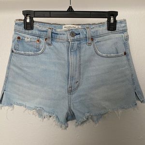 Mom short high rise Abercrombie